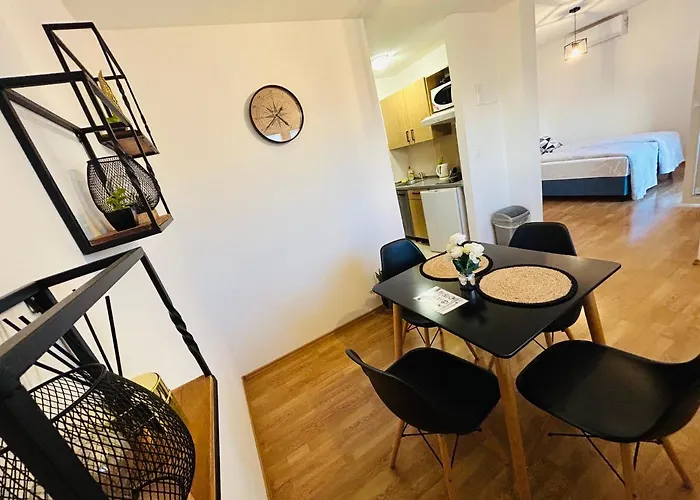 Angelo アパート *